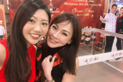 Lau Huo Tang new store opening bilingual singapore female emcee host Lau Huo Tang new store opening with mediacorp actress Lynn Poh